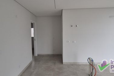 Apartamento &agrave; venda - 207m&sup2; - Barra do Sa&iacute;