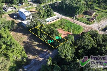Terreno &agrave; venda - 192m&sup2; - Continental