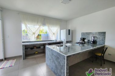Casa &agrave; venda - 105m&sup2; - Barra do Sa&iacute;
