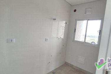 Apartamento &agrave; venda - 207m&sup2; - Barra do Sa&iacute;