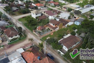 Casa &agrave; venda - 202m&sup2; - Centro