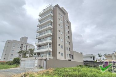 Apartamento &agrave; venda - 207m&sup2; - Barra do Sa&iacute;