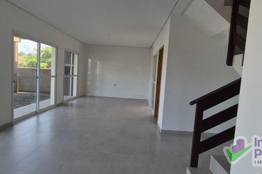 Casa &agrave; venda - 101m&sup2; - Cambij&uacute;