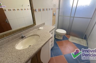 Casa &agrave; venda - 225m&sup2; - Barra do Sa&iacute;
