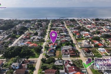 Casa &agrave; venda - 225m&sup2; - Barra do Sa&iacute;