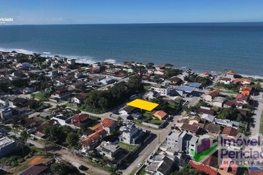 Terreno &agrave; venda - 360m&sup2; - Centro