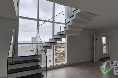 Apartamento &agrave; venda - 207m&sup2; - Barra do Sa&iacute;