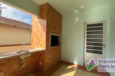 Casa &agrave; venda - 225m&sup2; - Barra do Sa&iacute;
