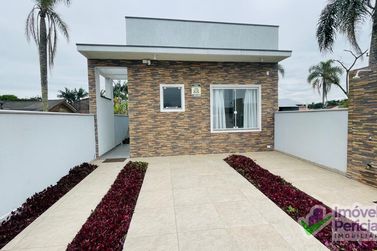 Casa &agrave; venda - 83m&sup2; - Barra do Sa&iacute;