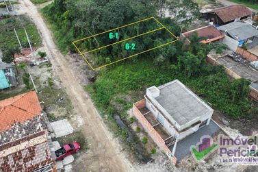 Terreno &agrave; venda - 180m&sup2; - Barra do Sa&iacute;