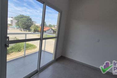 Casa &agrave; venda - 101m&sup2; - Cambij&uacute;