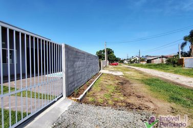 Casa &agrave; venda - 105m&sup2; - Barra do Sa&iacute;