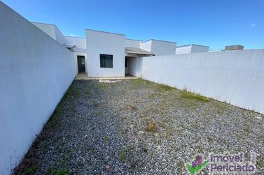 Casa &agrave; venda - 66m&sup2; - Cambiju