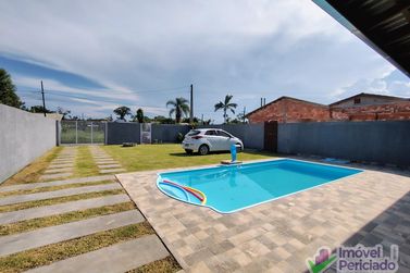 Casa &agrave; venda - 128m&sup2; - Barra do Sa&iacute;