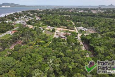 Terreno &agrave; venda - 375m&sup2; - Pontal do Norte