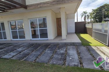 Casa &agrave; venda - 101m&sup2; - Cambij&uacute;
