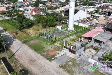 Terreno &agrave; venda - 180m&sup2; - S&atilde;o Jos&eacute;