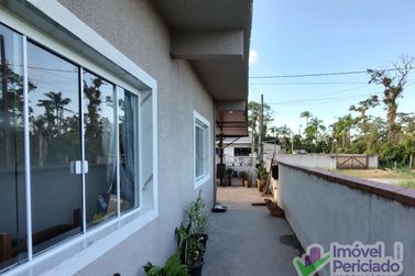 Casa &agrave; venda - 160m&sup2; - Barra do Sa&iacute;