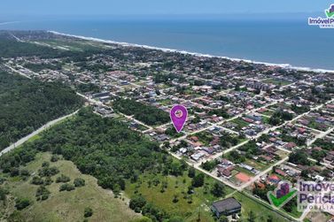 Terreno &agrave; venda - 360m&sup2; - Centro