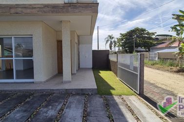 Casa &agrave; venda - 101m&sup2; - Cambij&uacute;
