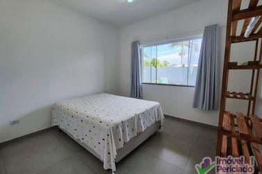 Casa &agrave; venda - 105m&sup2; - Barra do Sa&iacute;
