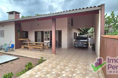 Casa &agrave; venda - 138m&sup2; - Itapema do Norte