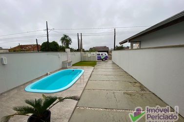 Casa &agrave; venda - 80m&sup2; - Barra do Sa&iacute;
