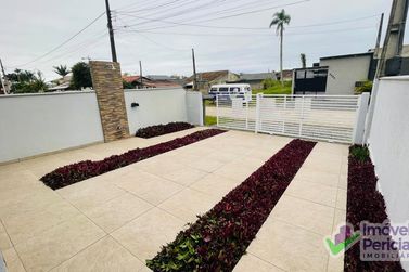 Casa &agrave; venda - 83m&sup2; - Barra do Sa&iacute;