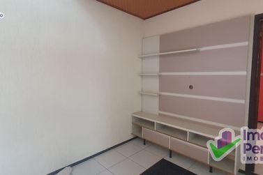 Casa &agrave; venda - 202m&sup2; - Centro