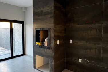 Casa &agrave; venda - 131m&sup2; - Barra do Sa&iacute;