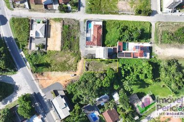 Terreno &agrave; venda - 390m&sup2; - Continental