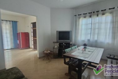Casa &agrave; venda - 99m&sup2; - Centro
