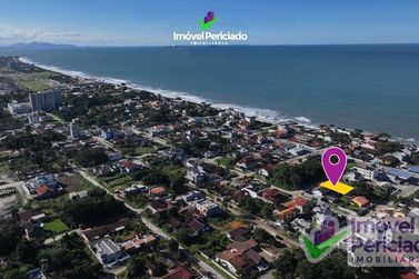Terreno &agrave; venda - 360m&sup2; - Centro