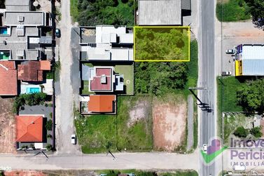 Terreno &agrave; venda - 360m&sup2; - Centro