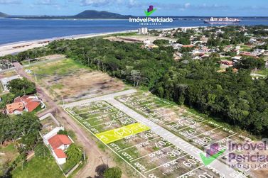 Terreno &agrave; venda - 364m&sup2; - Pontal Norte