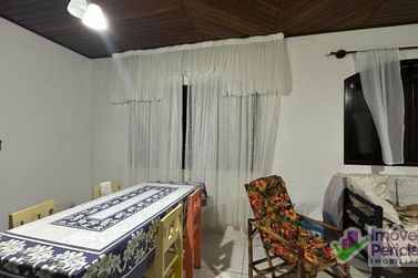 Casa &agrave; venda - 184m&sup2; - Continental