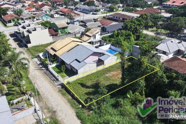Terreno &agrave; venda - 360m&sup2; - Cambij&uacute;