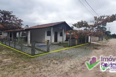 Casa &agrave; venda - 300m&sup2; - Pontal do Norte