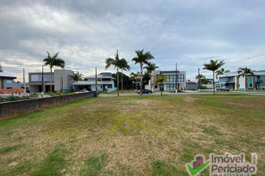 Terreno &agrave; venda - 387m&sup2; - Barra do Sa&iacute;