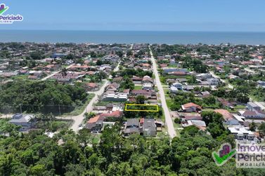 Terreno &agrave; venda - 360m&sup2; - Centro