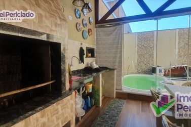 Casa &agrave; venda - 210m&sup2; - Cambij&uacute;