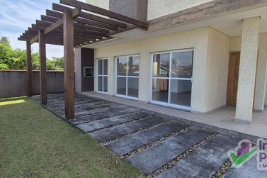 Casa &agrave; venda - 101m&sup2; - Cambij&uacute;