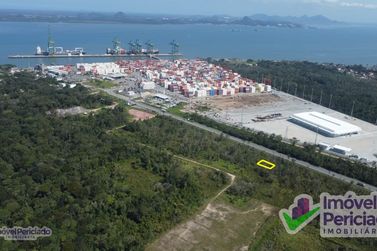 Terreno &agrave; venda - 450m&sup2; - Figueira do Pontal