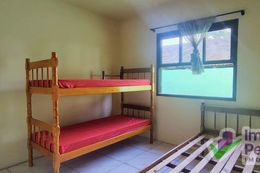 Sobrado para alugar - 216m&sup2; - Barra do Sa&iacute;