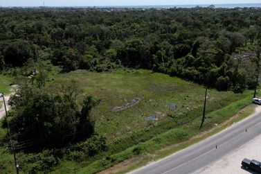 Terreno &agrave; venda - 8445m&sup2; - Barra do Sa&iacute;