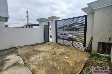 Casa &agrave; venda - 94m&sup2; - Barra do Sa&iacute;