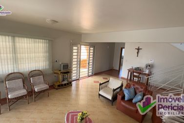 Casa &agrave; venda - 225m&sup2; - Barra do Sa&iacute;