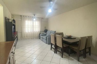 Apartamento &agrave; venda - 86m&sup2; - Maresia