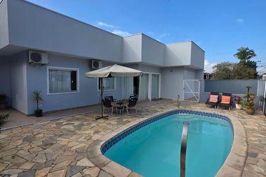 Casa &agrave; venda - 150m&sup2; - Continental