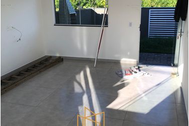 Casa &agrave; venda - 50m&sup2; - Balne&aacute;rio Cambiju
